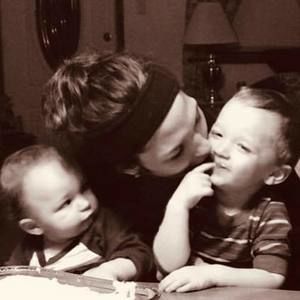 Meet your Posher, Sherry